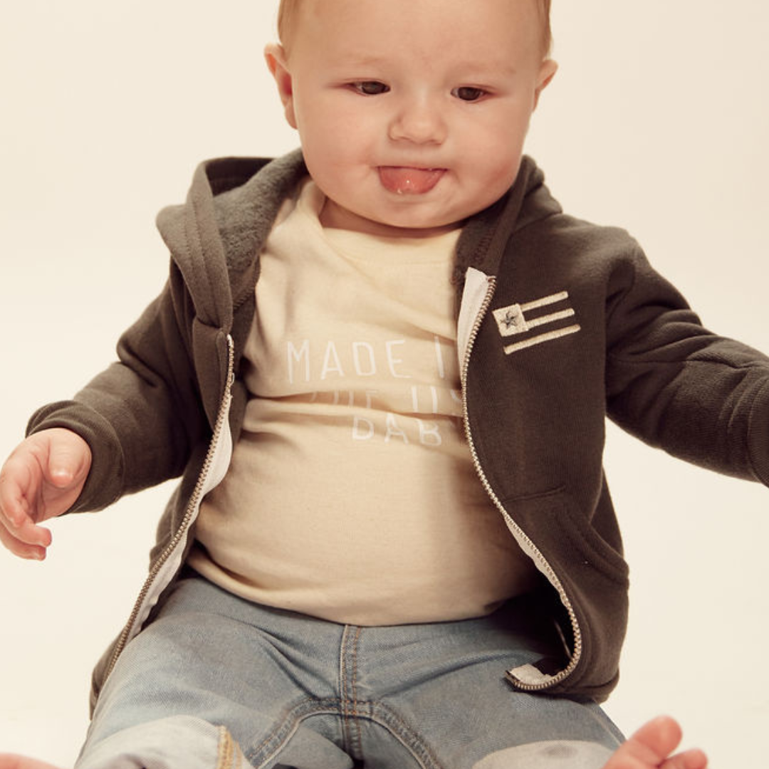 INFANT FASHION FLEECE ZIP HOODIE: EMBROIDERED FLAG